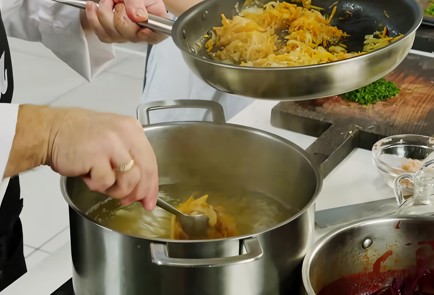 Фото шага рецепта Московский борщ 137847 шаг 11