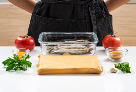 Фото шага рецепта Мойва в духовке на слоеном тесте 189276 шаг 1  