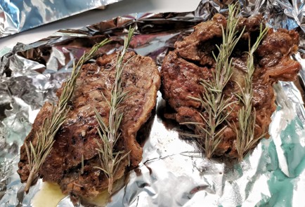 Фото шага рецепта Мраморная говядина с розмарином 140310 шаг 13  