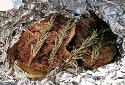 Фото шага рецепта Мраморная говядина с розмарином 140310 шаг 15  