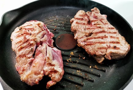 Фото шага рецепта Мраморная говядина с розмарином 140310 шаг 7  