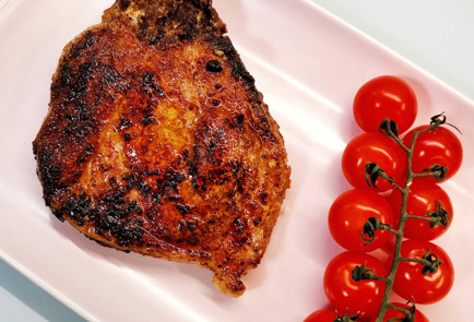 Фото шага рецепта Мраморный стейк из свиной шеи 152002 шаг 4  