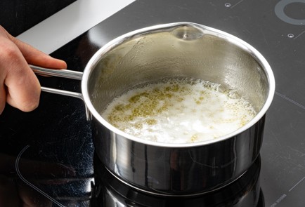 Фото шага рецепта Мраморный брауни с творожным сыром 188033 шаг 2  