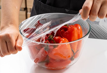 Фото шага рецепта Мухаммара из печеных перцев 186729 шаг 4  