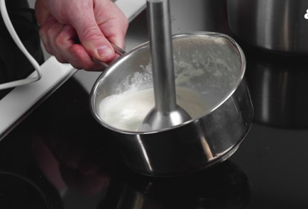 Фото шага рецепта Мурманская треска с хумусом из корнеплодов 188913 шаг 9  