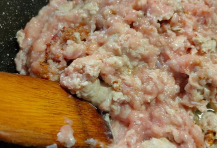 Фото шага рецепта Мясная начинка для блинов 191421 шаг 7  