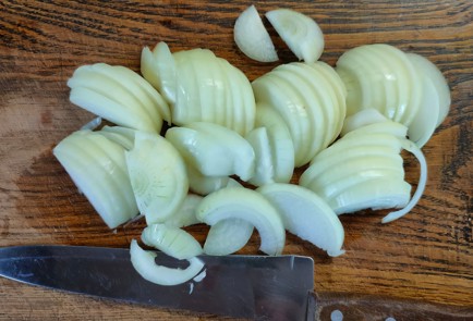 Фото шага рецепта Мясная солянка с картофелем 174725 шаг 2  