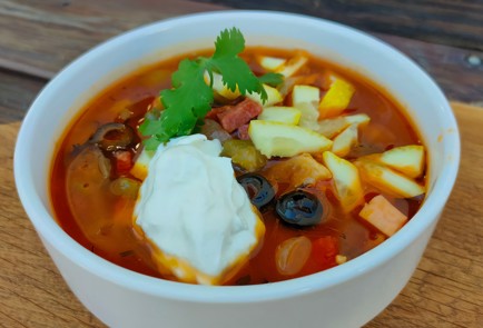 Фото шага рецепта Мясная солянка с картофелем 174725 шаг 20  