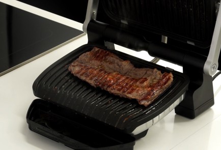 Фото шага рецепта Мясной пирог с темным пивом 114745 шаг 1