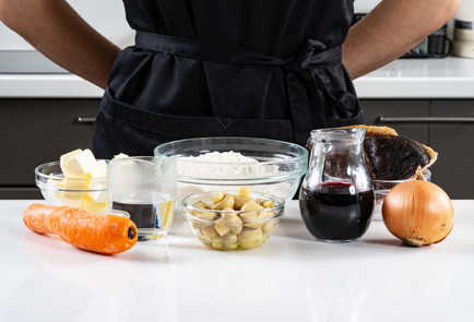 Фото шага рецепта Мясной пирог с запеченным мясом 191073 шаг 1  