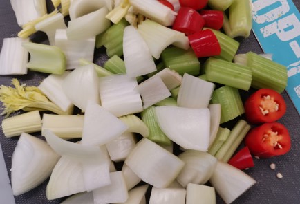 Фото шага рецепта Мясной суп с квашеной капустой 175952 шаг 6  