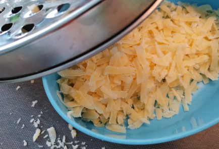 Фото шага рецепта Мясо индейки пофранцузски 175828 шаг 10  