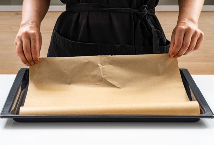 Фото шага рецепта Мясо пофранцузски с помидорами в духовке 190029 шаг 5  