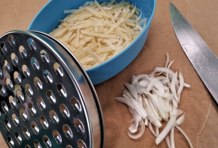 Фото шага рецепта Мясо пофранцузски с майонезом 32718 шаг 1  