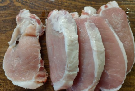 Фото шага рецепта Мясо с брусникой 192035 шаг 2  