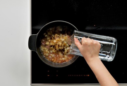 Фото шага рецепта Мясо с подливкой 151792 шаг 6  