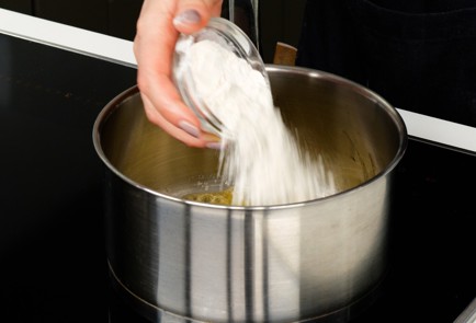 Фото шага рецепта Мясо с подливкой 151792 шаг 7  