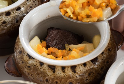 Фото шага рецепта Мясо в горшочке 140921 шаг 11  