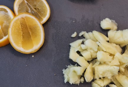 Фото шага рецепта Мятноимбирный согревающий напиток 152348 шаг 1  