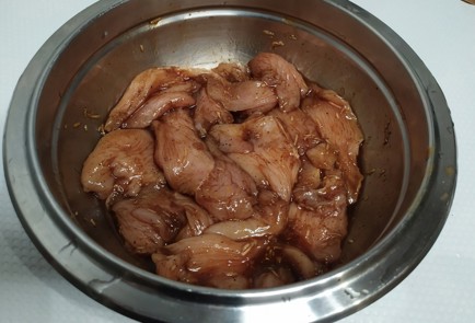 Фото шага рецепта Наггетсы из курицы 188044 шаг 5  