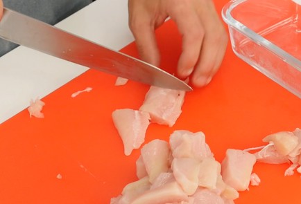 Фото шага рецепта Наггетсы 125649 шаг 1  