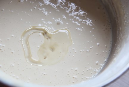 Фото шага рецепта Налистники с творогом и бананом 174083 шаг 4