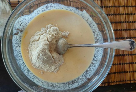 Фото шага рецепта Наливной пирог с капустой 174518 шаг 12  