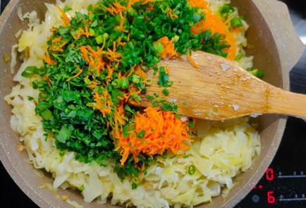 Фото шага рецепта Наливной пирог с капустой 174518 шаг 13  