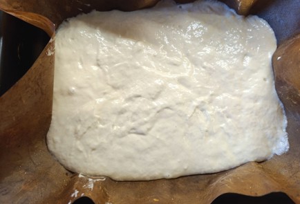 Фото шага рецепта Заливной пирог с творогом и шпинатом 190944 шаг 14