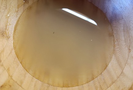 Фото шага рецепта Заливной пирог с творогом и шпинатом 190944 шаг 2