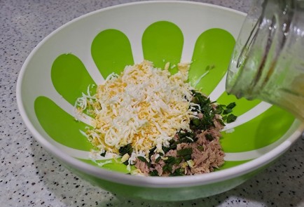 Фото шага рецепта Намазка из тунца с оливковым маслом 189362 шаг 8  