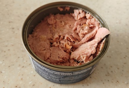 Фото шага рецепта Намазка на хлеб с тунцом 190424 шаг 1  