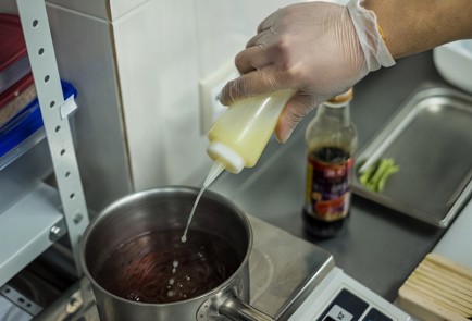 Фото шага рецепта Нанмен 138561 шаг 3  