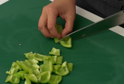 Фото шага рецепта Настоящий греческий салат 30893 шаг 4  