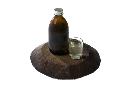 Фото шага рецепта Настойка на настурции базилике и кейле 152683 шаг 10  