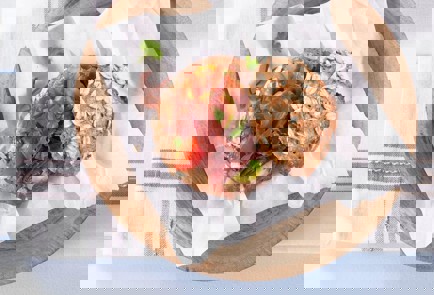 Фото шага рецепта Немецкий бутерброд с вяленым мясом 151036 шаг 1  