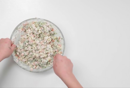 Фото шага рецепта Необычный оливье с колбасой Грандос из индейки 175265 шаг 12  