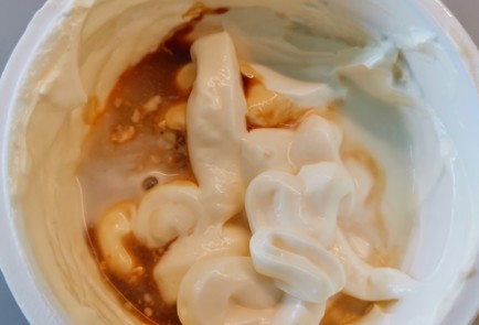 Фото шага рецепта Нежная куриная печень со сметаной 174438 шаг 6  