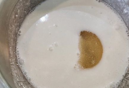 Фото шага рецепта Нежная паннакотта с киви 152486 шаг 5