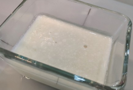 Фото шага рецепта Нежная паннакотта с киви 152486 шаг 7