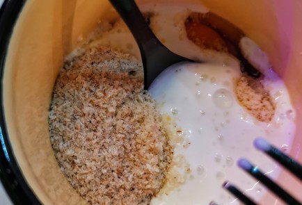 Фото шага рецепта Нежные кетооладьи с тыквой 152229 шаг 2  