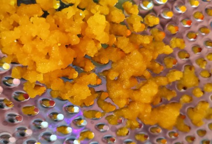 Фото шага рецепта Нежные кетооладьи с тыквой 152229 шаг 4  