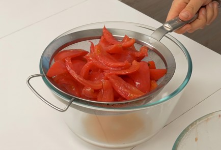 Фото шага рецепта Салат Нисуаз 137162 шаг 1  