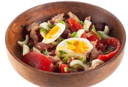 Фото шага рецепта Салат Нисуаз 137162 шаг 10  