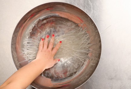 Фото шага рецепта Блинчики нэмы со свининой 52798 шаг 4  