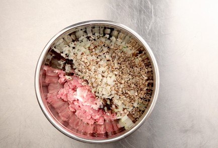 Фото шага рецепта Блинчики нэмы со свининой 52798 шаг 5  