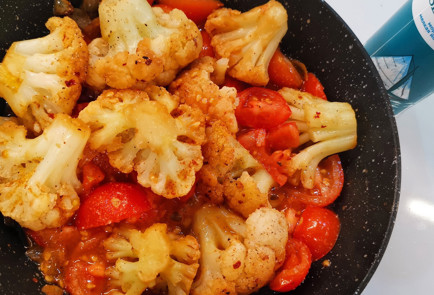 Фото шага рецепта Обжаренная в соевом соусе цветная капуста 151777 шаг 10  