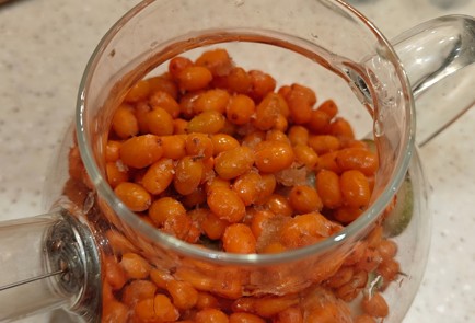 Фото шага рецепта Облепиховый чай с грушей 191382 шаг 7