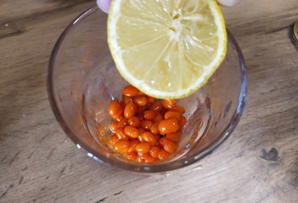 Фото шага рецепта Облепиховый лимонад 189429 шаг 6  