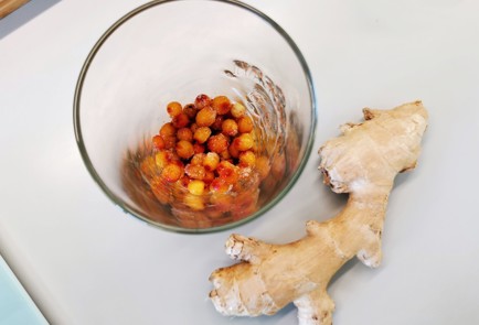 Фото шага рецепта Облепиховый морс с имбирем 140174 шаг 2  